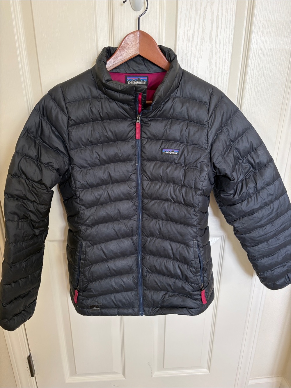 Patagonia Kids Black Puffer Jacket with Pink Accents